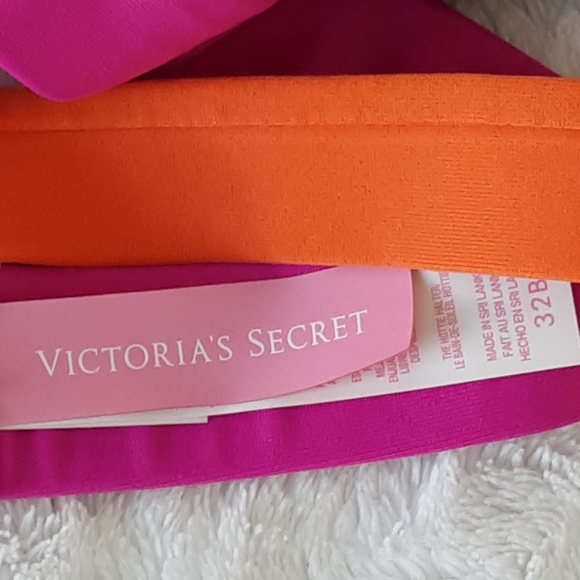 Victoria Secret Hottie Halter Bikini Top Swim - Picture 8 of 8